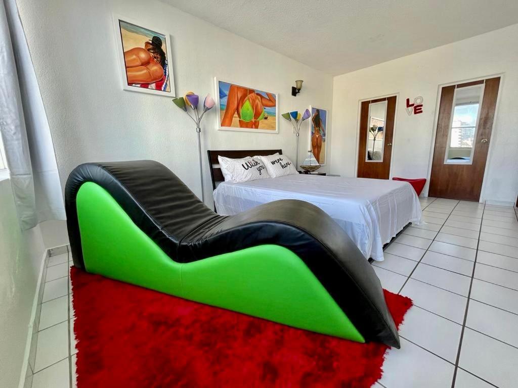 Condado Beachfront Tantra Apartment San Juan Exteriér fotografie