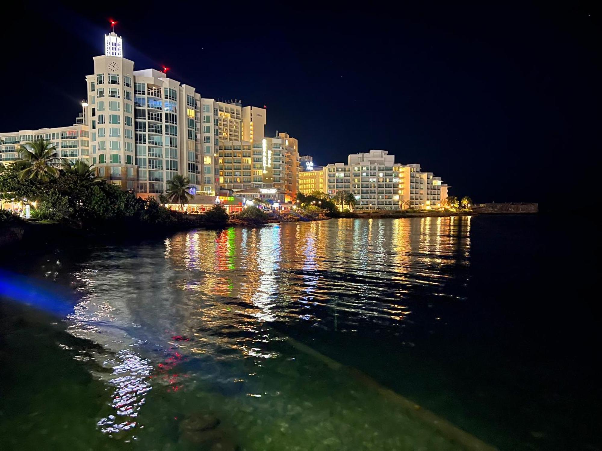 Condado Beachfront Tantra Apartment San Juan Exteriér fotografie